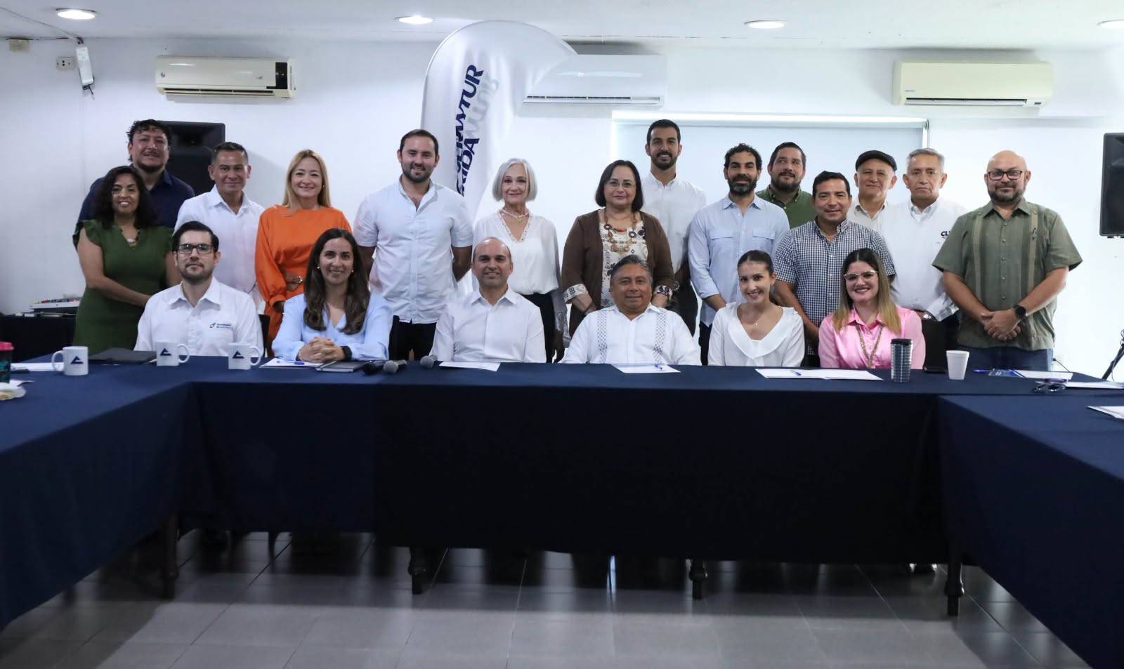 Fortalecen vínculo entre sector empresarial e instituciones educativas