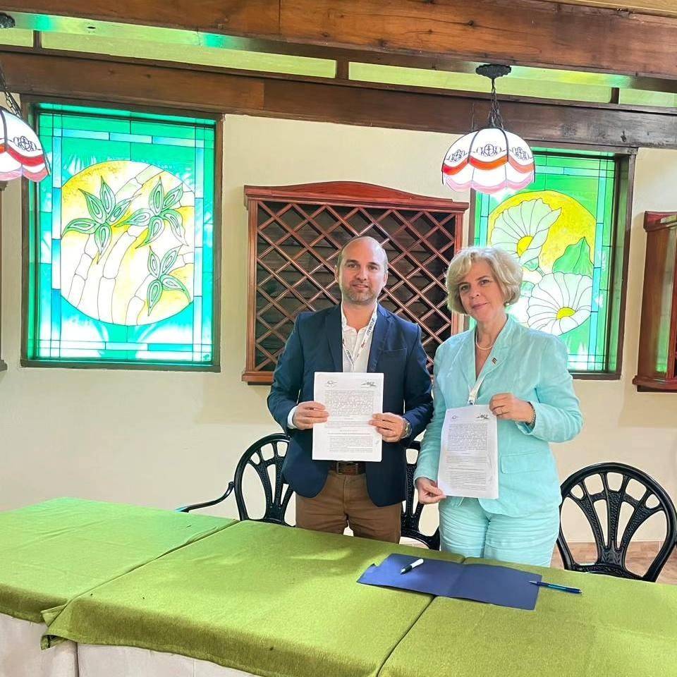 Grupo Educativo CESS participa en el III Congreso Internacional Ciencia y Educación en La Habana, Cuba
